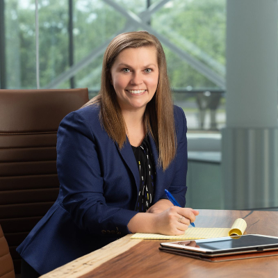 Ariel R. Spires attorney photo
